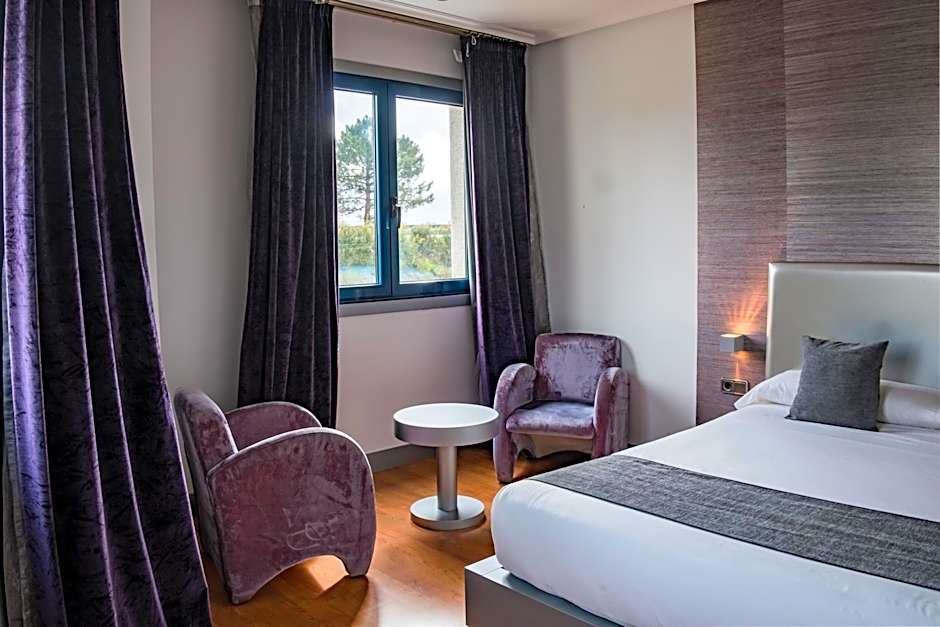 Hotel Alda Carballo