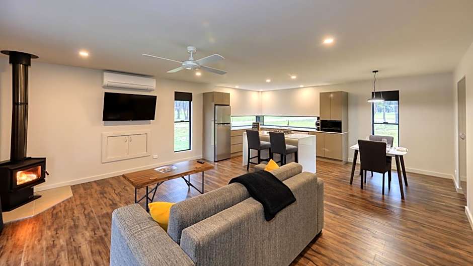 Quaffers on Storm King