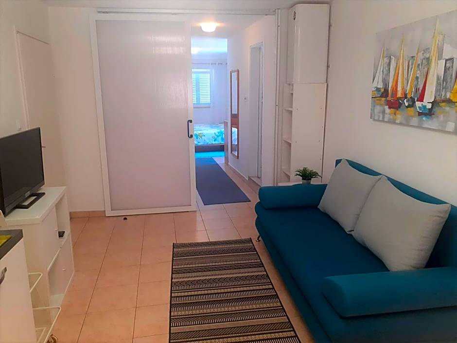 Apartments Zlata In the Heart of the Old Town, Close to the Beach