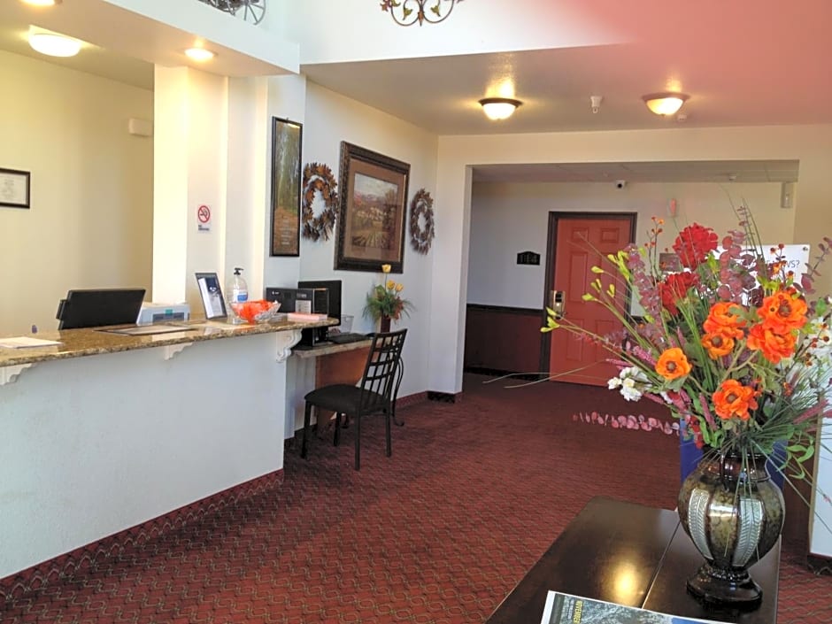 Howard Johnson by Wyndham Lubbock TX