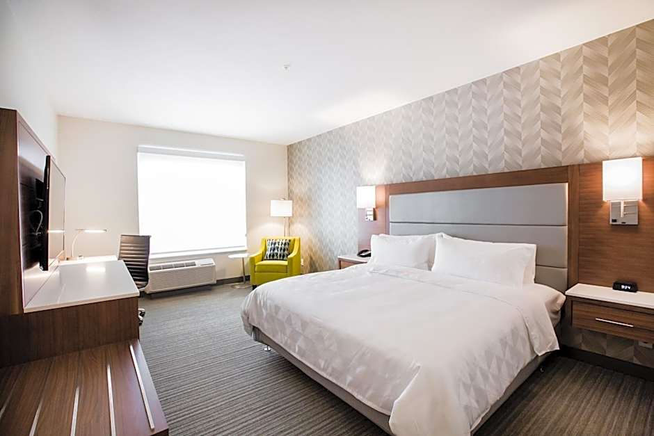 Holiday Inn Hotel & Suites Calgary South - Conference Ctr By IHG