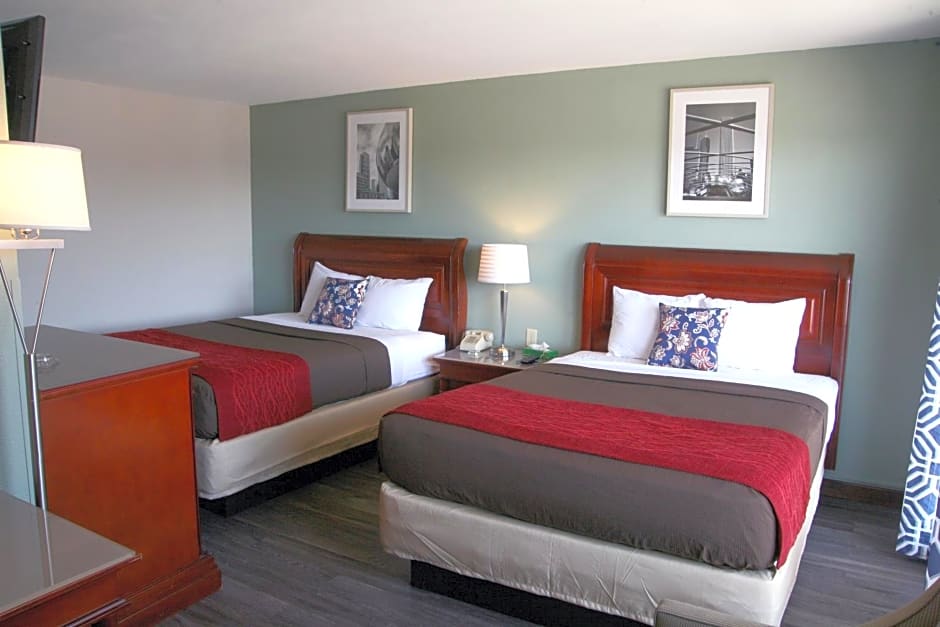 South T Motel