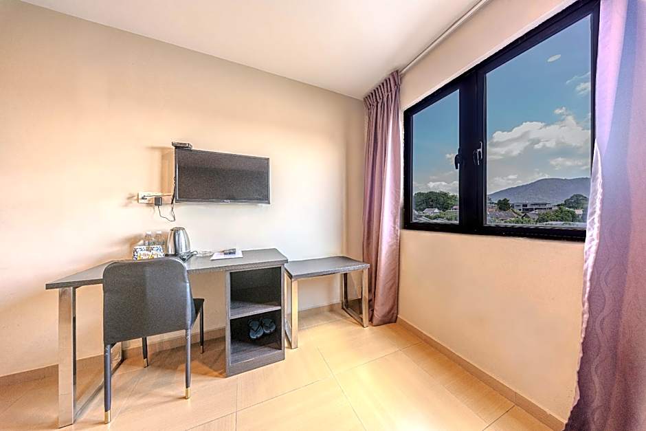 Gl Hotel