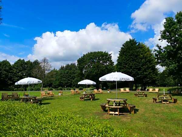 Waterside Retreat With Hot Tub
