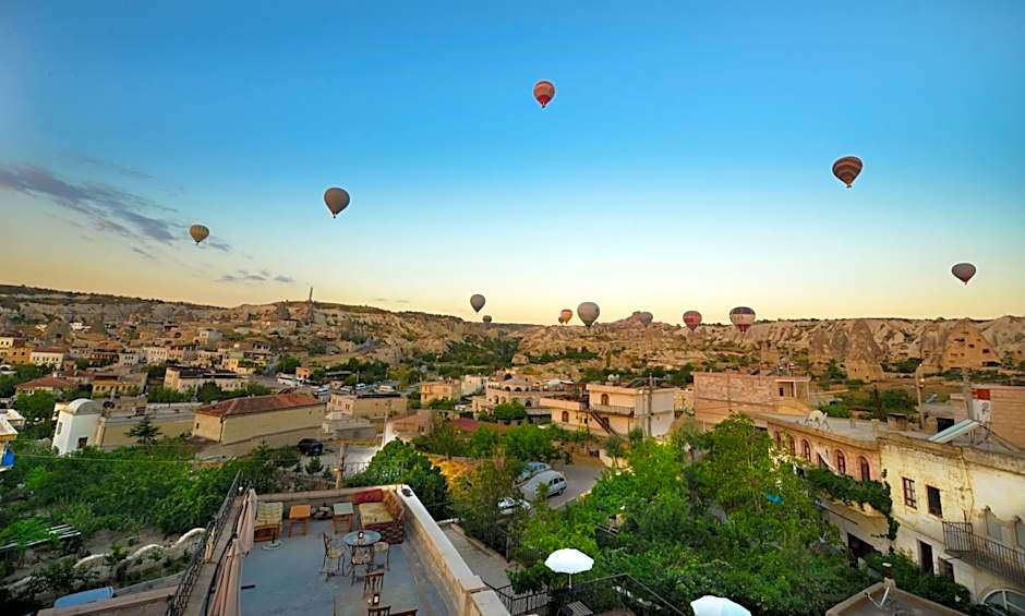 Vineyard Cave Hotel