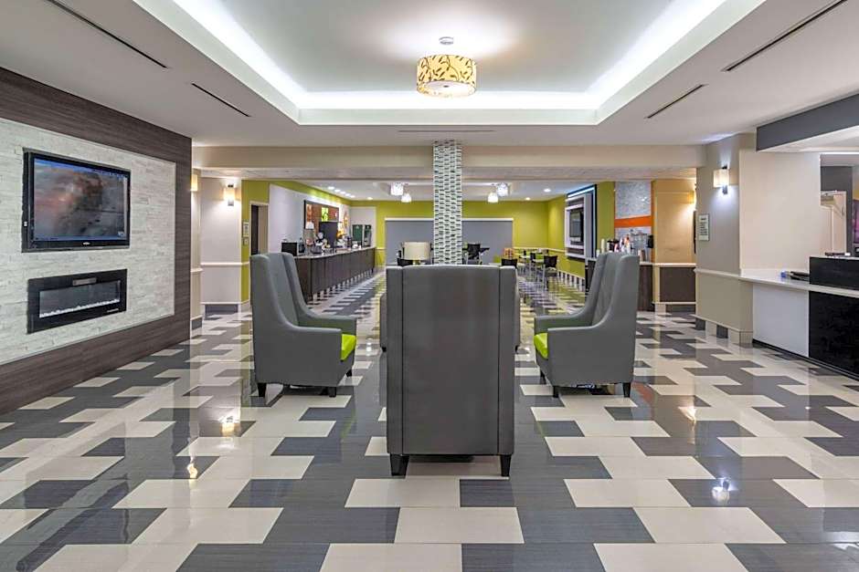 La Quinta Inn & Suites by Wyndham Prattville