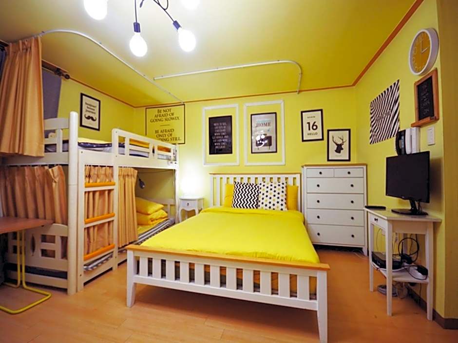 Photo 1 of 8 of Family Studio