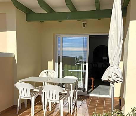 APARTMENT SEA VIEW TWO BEDROOMS