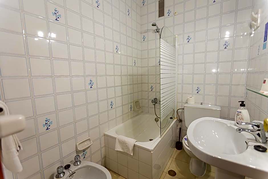 Hotel Tres Jotas Conil