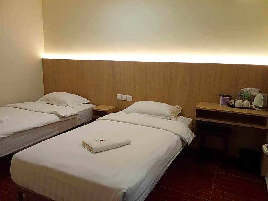 AMBASSADOR LABUAN VIEW HOTEL