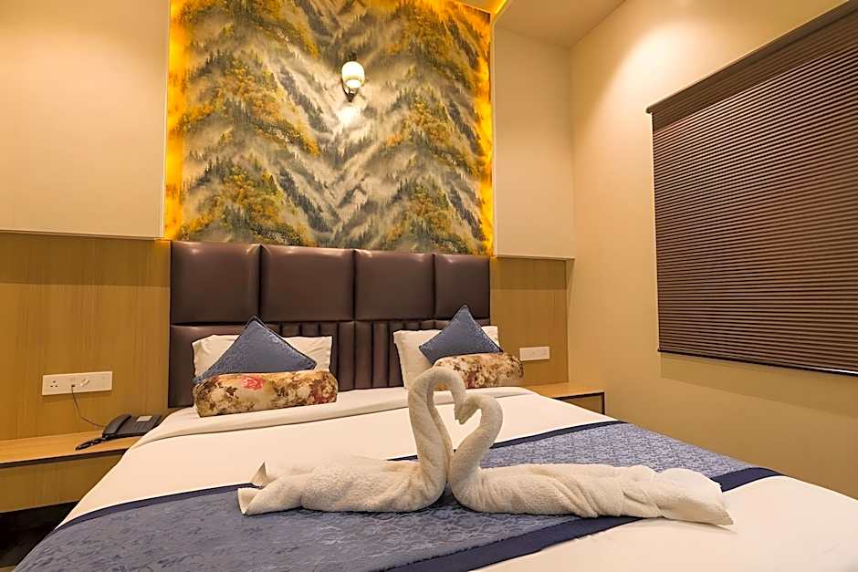 Hotel Urban Galaxy Near Golden Temple