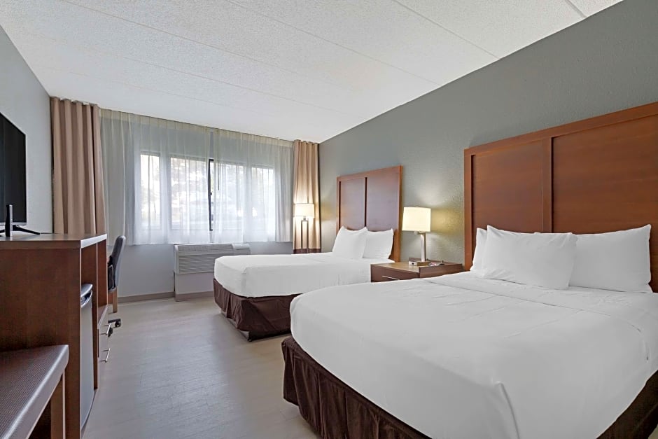 Photo 1 of 5 of 2 Double Beds
