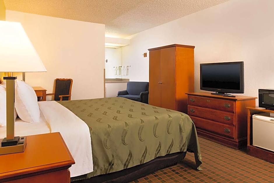 Quality Inn At Arlington Highlands