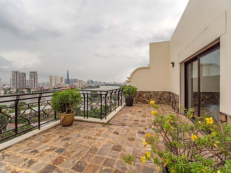 Saigon Domaine Luxury Residences