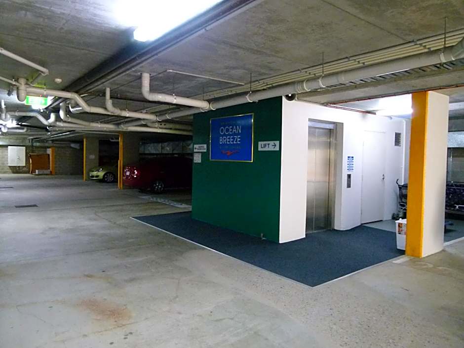 Madison Ocean Breeze Apartments