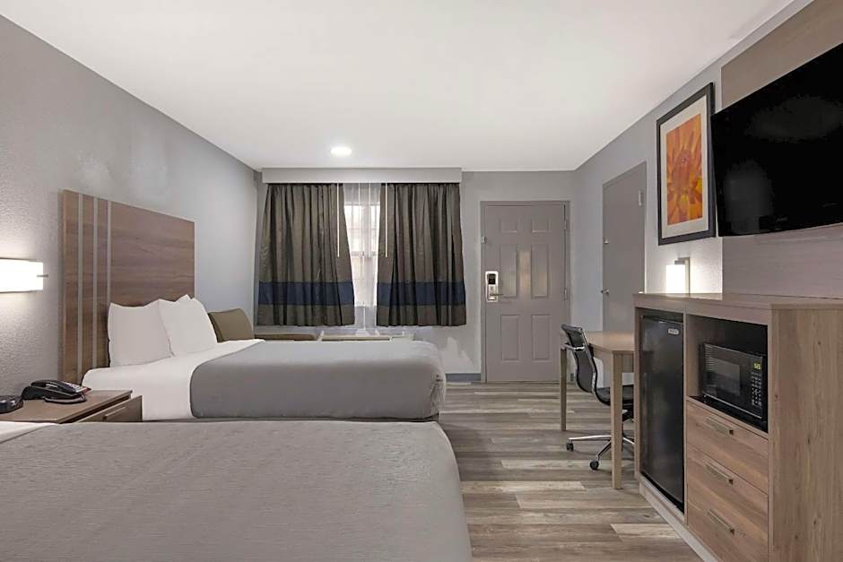 Quality Inn near Casinos and Convention Center