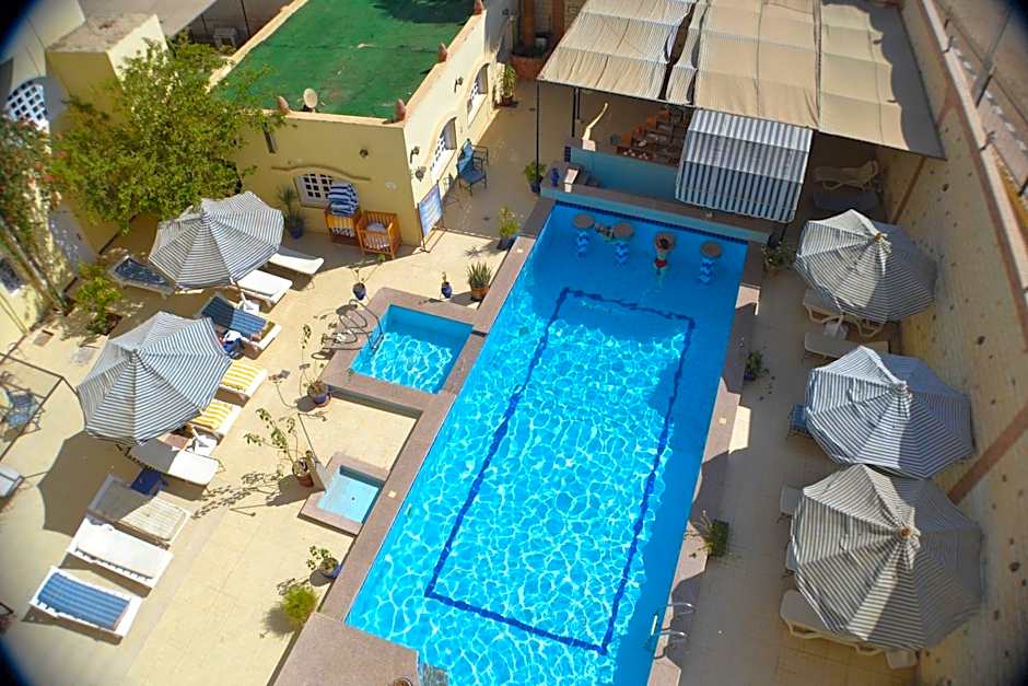 Nile Valley Hotel