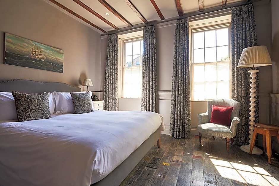 THE PIG in the Wall - Southampton