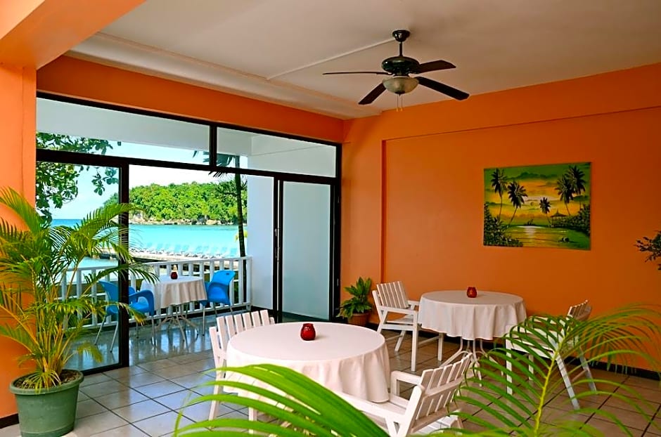 Kaz Kreol Beach Lodge