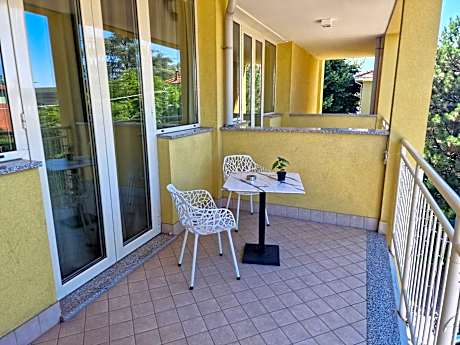 Deluxe Double or Twin Room with Balcony