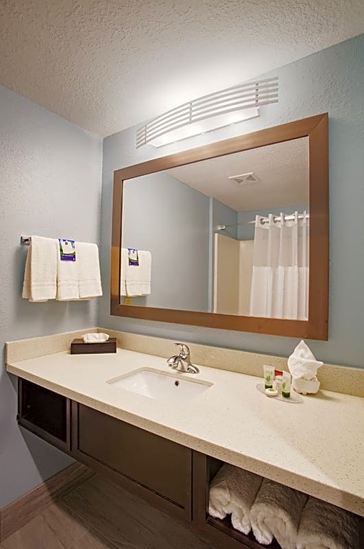 Iris Garden Inn