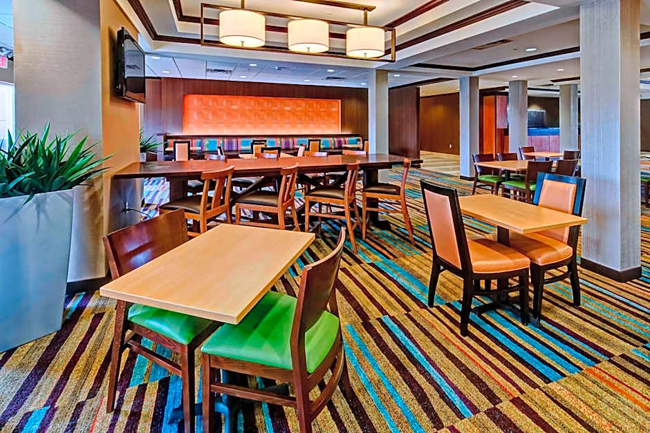 Fairfield Inn & Suites by Marriott Oklahoma City Nw Expressway/Warr Acres