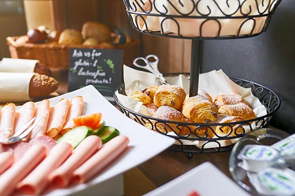 Empress Boutique Hotel