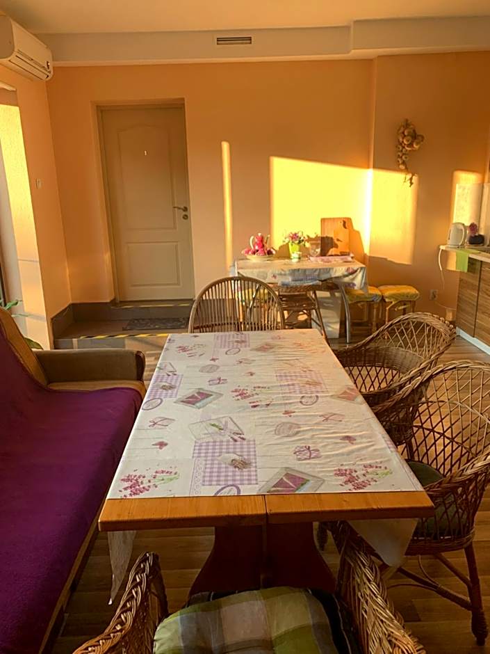 Tanie Noclegi Bartek