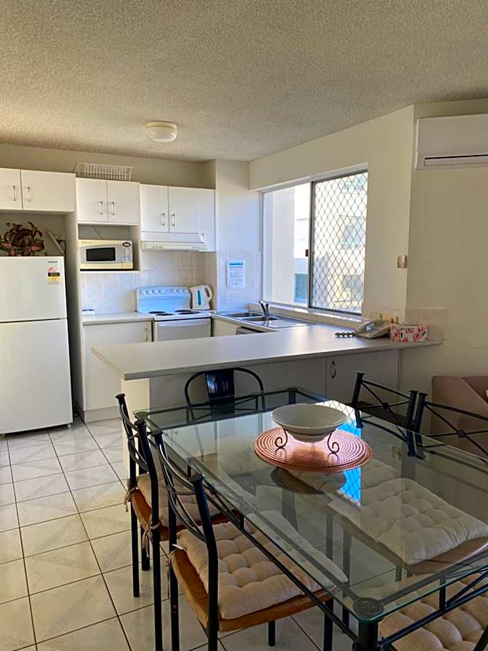 Bayviews and Harbourview Holiday Apartments