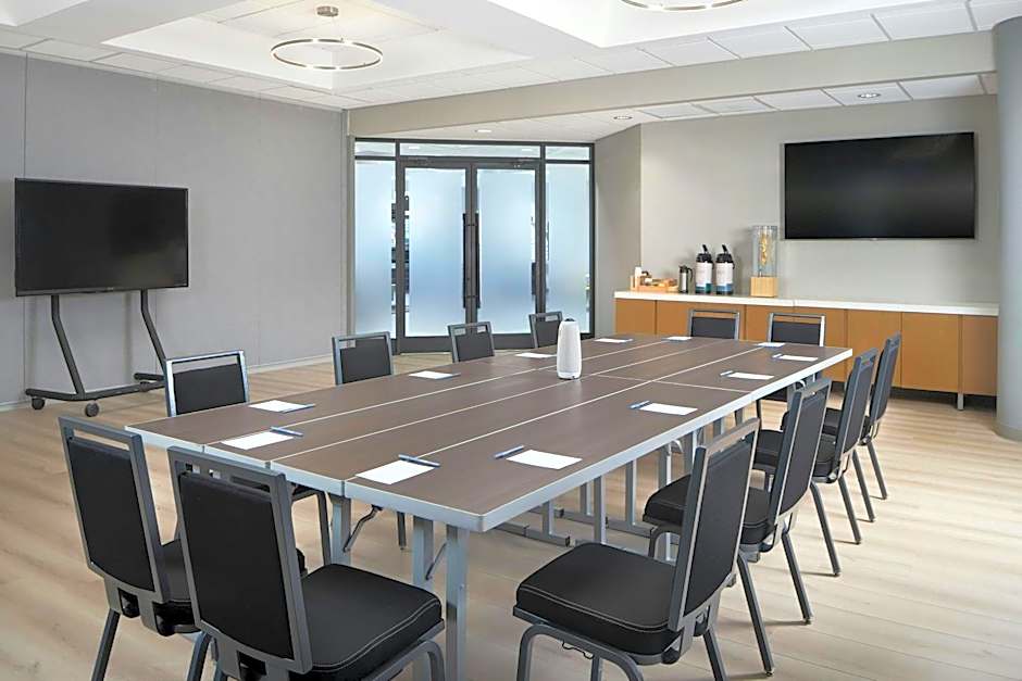 Fairfield by Marriott Inn & Suites Durham