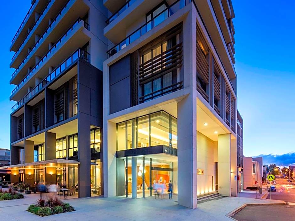 Novotel Newcastle Beach