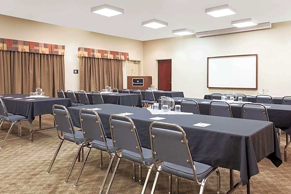 Ramada by Wyndham Weyburn