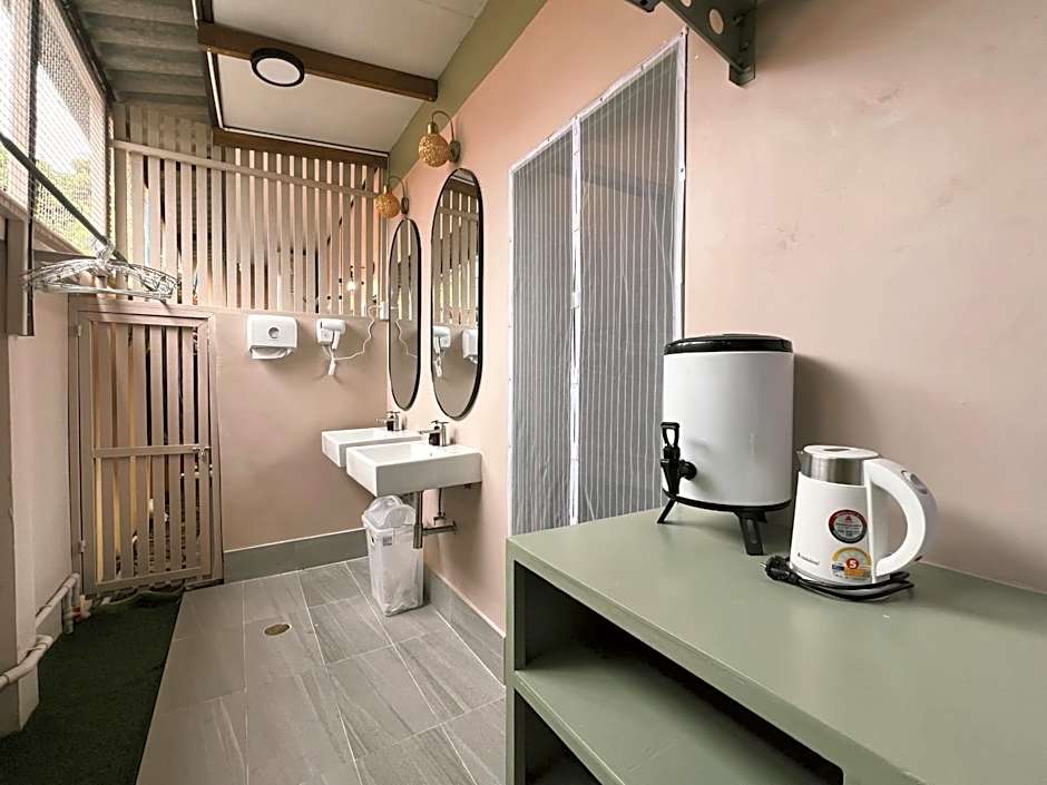 Sierra Hostel