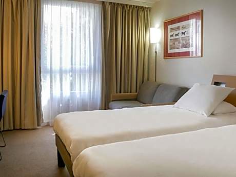 Classic Twin Room with Sofa Bed