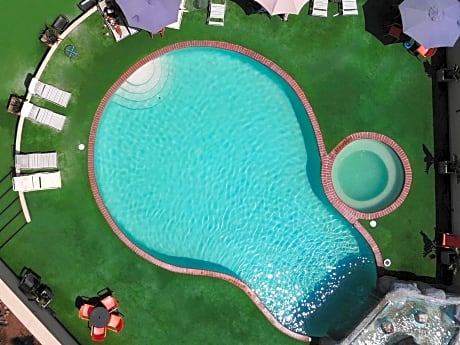 Hotel Corona Plaza