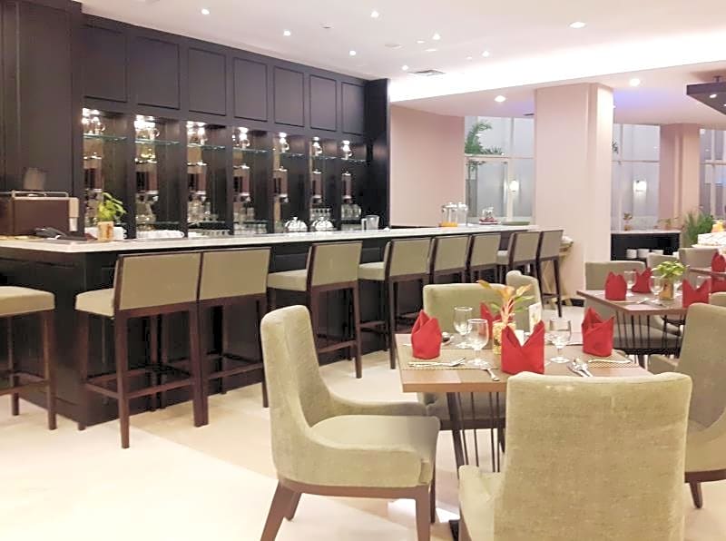 Swiss Belinn Tunjungan