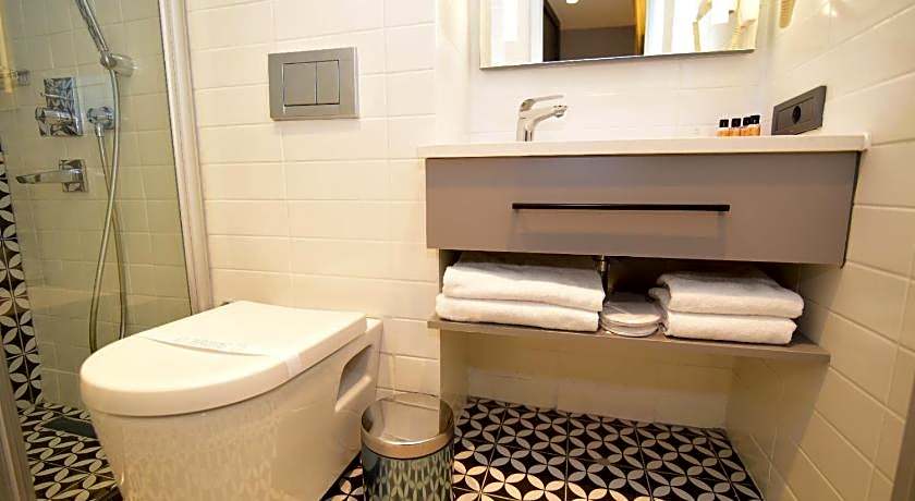 The Row Taksim Hotel