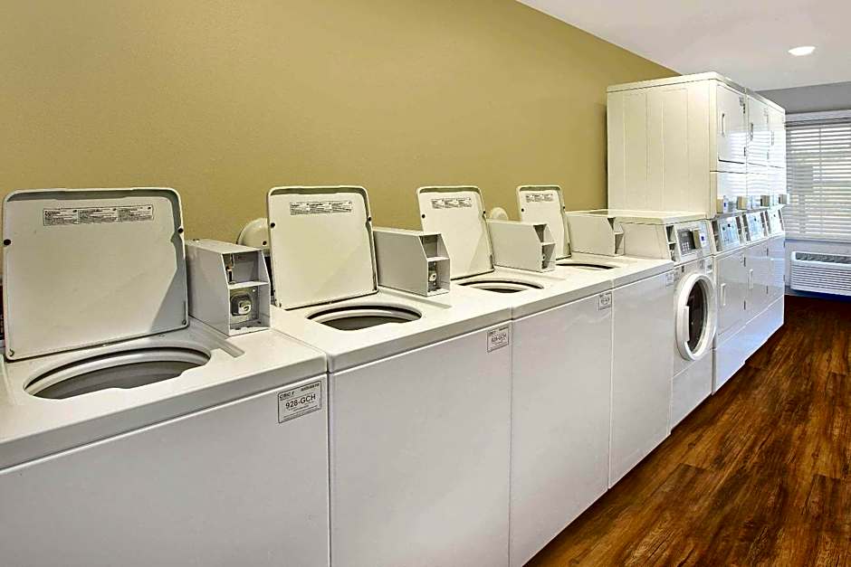 WoodSpring Suites St Louis St Charles