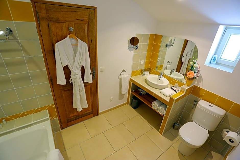 Maison CHENET - Les Chambres Entre Vigne et Garrigue - Teritoria