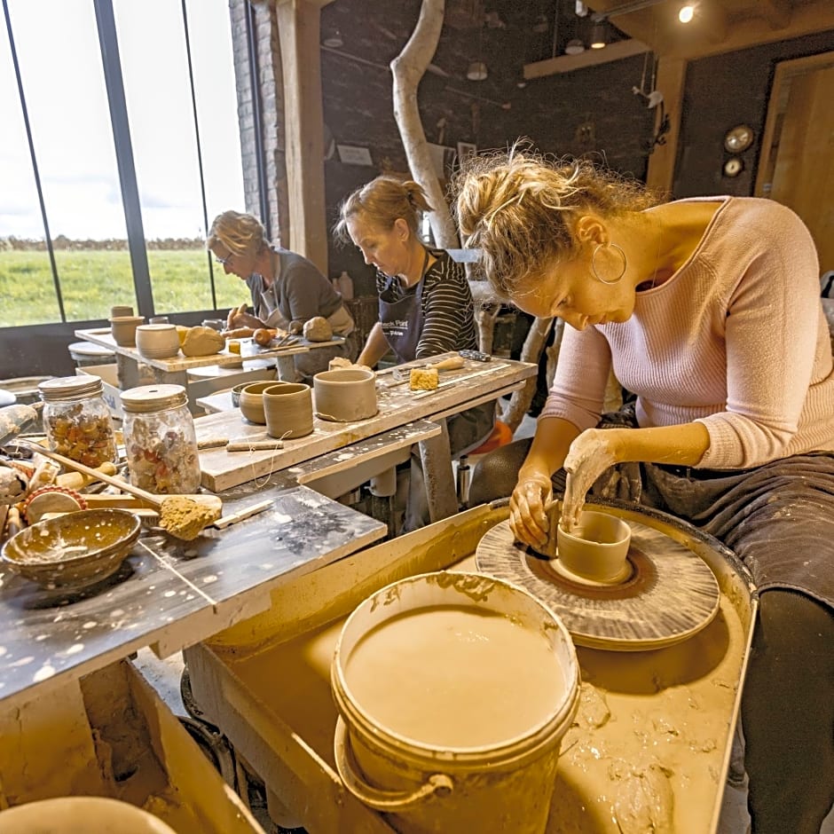 B&B Stefans Pottery