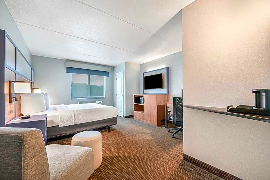 AmericInn by Wyndham Baudette