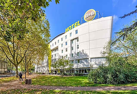 B&B HOTEL Paris Malakoff Parc des Expositions