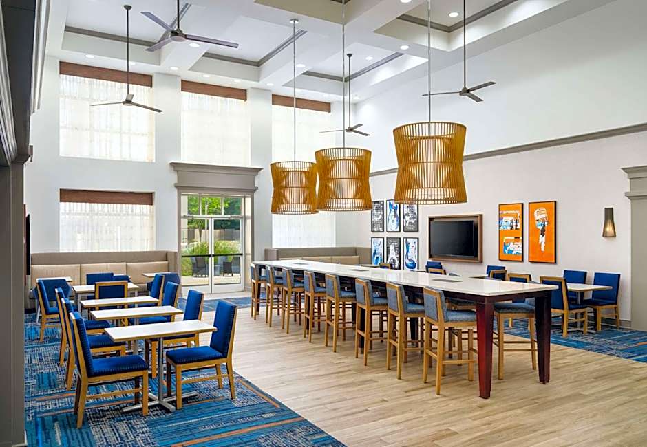 Hampton Inn By Hilton & Suites Memphis/Shady Grove