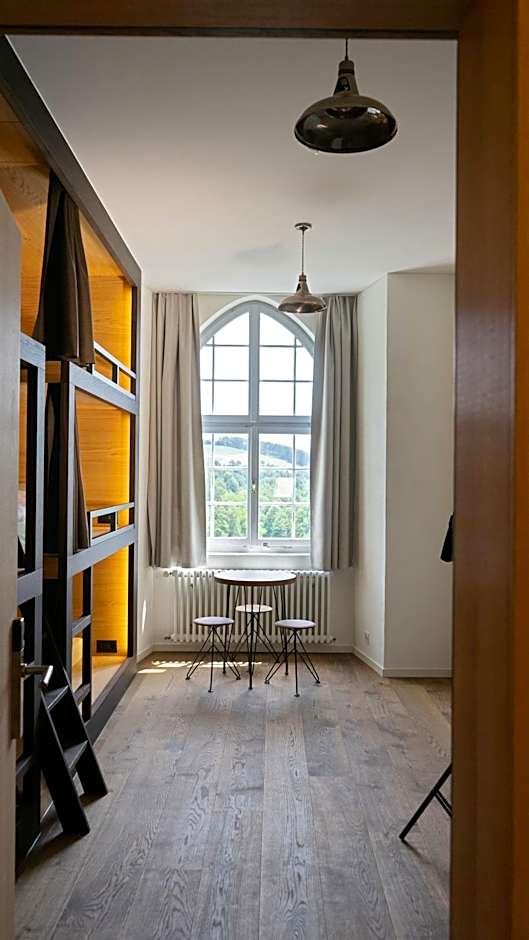 Schloss Burgdorf Youth Hostel