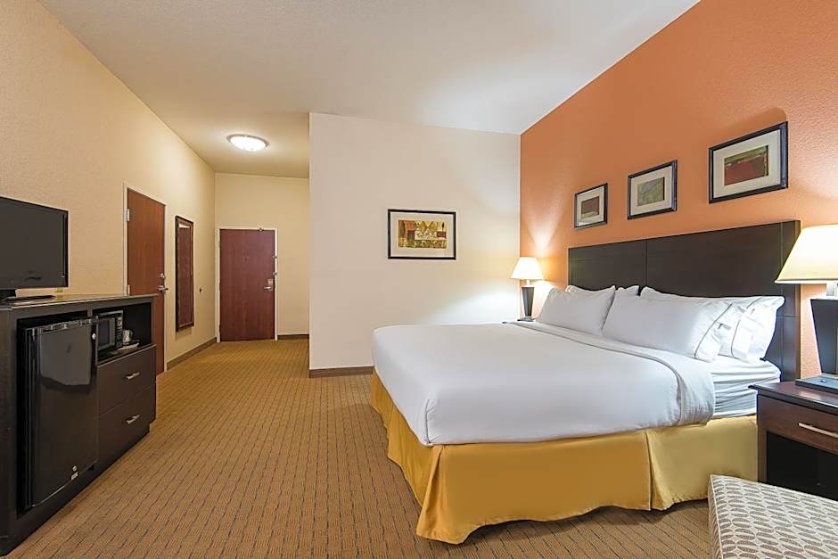 Holiday Inn Express and Suites Lafayette East By IHG