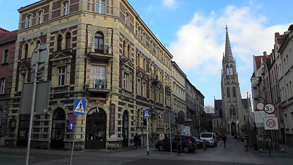 PRZYSTANEK KATOWICE Mariacka 26