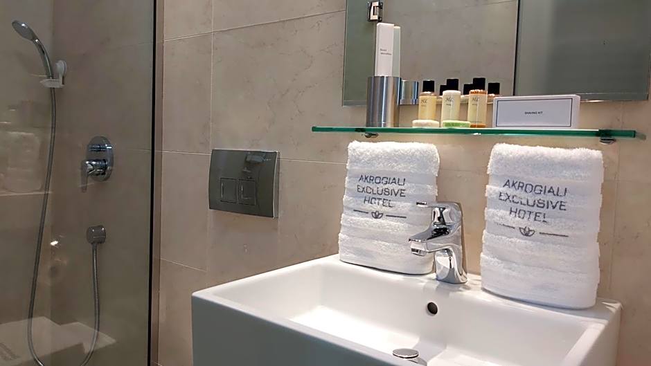 Akrogiali Exclusive Hotel (Adults Only)