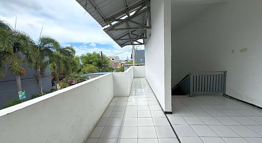 Hotel O Kost Reski 2 Near Tugu Perbatasan Takalar - Gowa