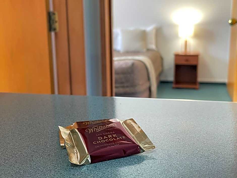 ASURE Ambassador Motor Lodge