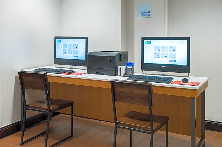 Holiday Inn Express - Times Square By IHG